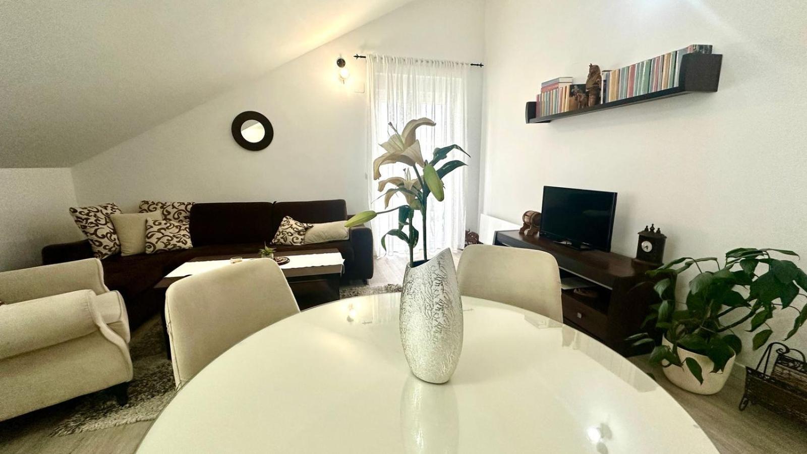 Apartments Teodo ภายนอก รูปภาพ